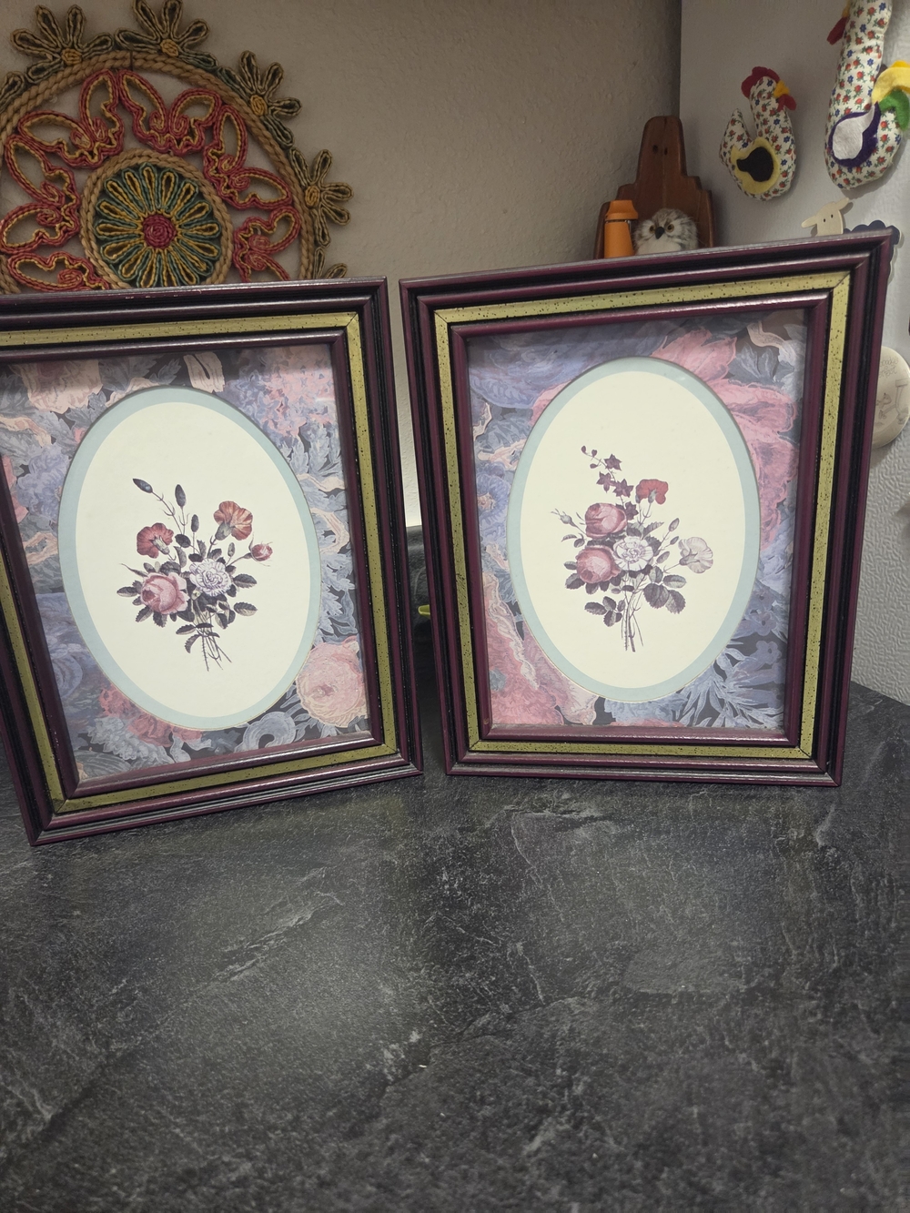 Vintage-Style Floral Wall Art Pair